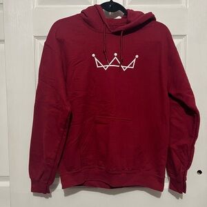 💗 Prince Royce - 2022 U.S. Tour Red Hoodie with Crown Design
